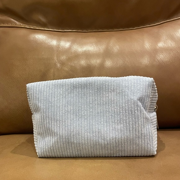 SANRIO CINNAMONROLL COSMETIC POUCH *NEW* - Picture 5 of 11